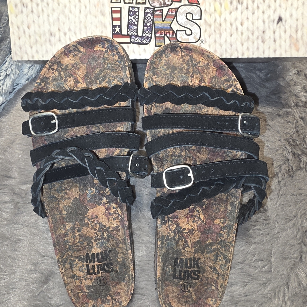 Muk Luks Black Strappy Sandals